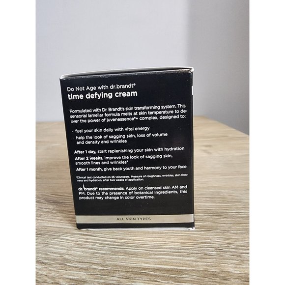 Dr Brandt Do Not Age Time Defying Cream Moisturizer DNA 1.7 oz 50g BNIB - Picture 2 of 5